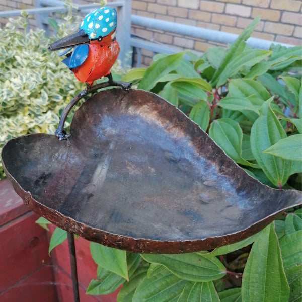 Leaf Birdbath With Kingfisher